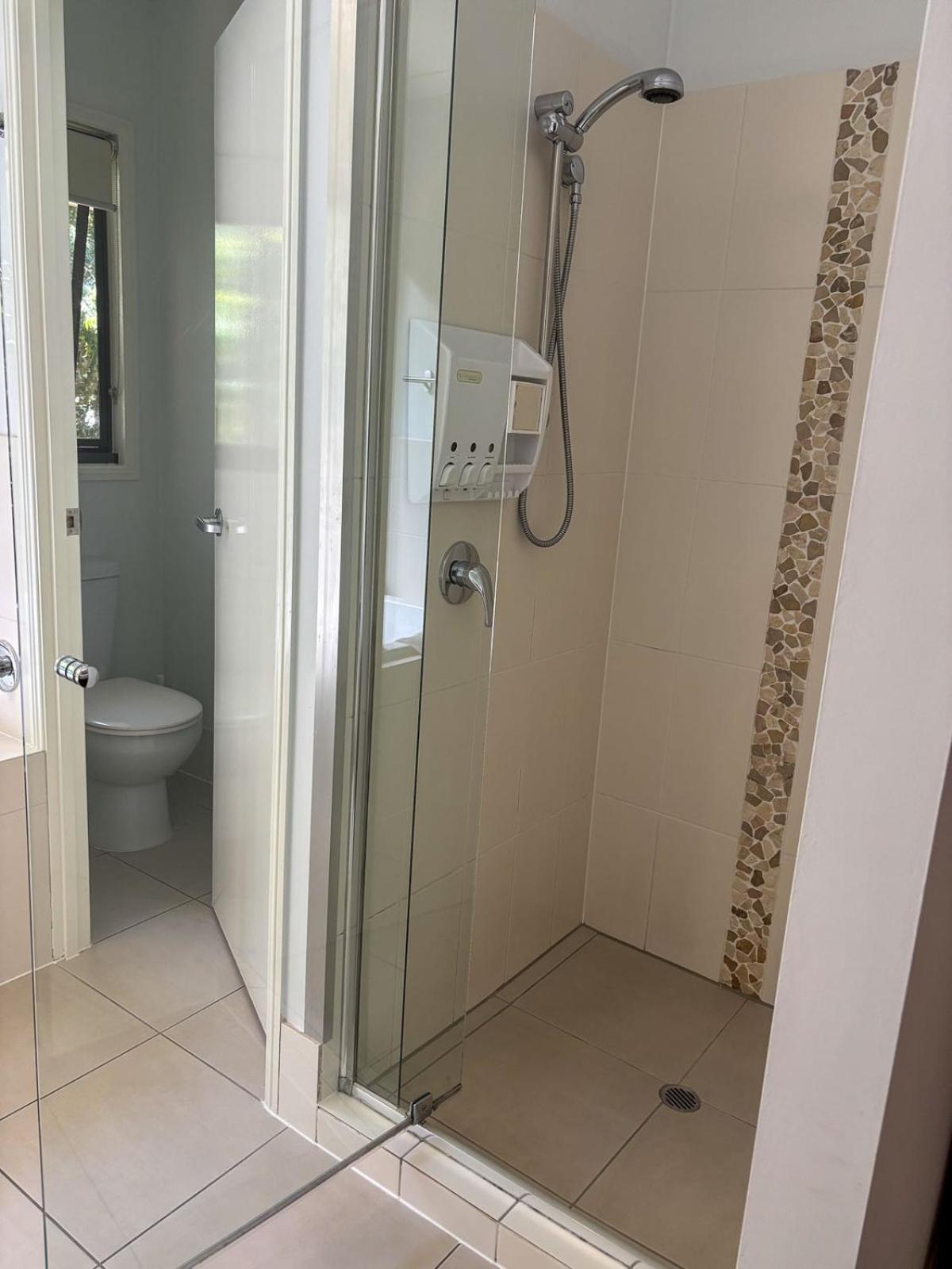 Tranquil Getaways On Obi Maleny Hotel Kamer foto